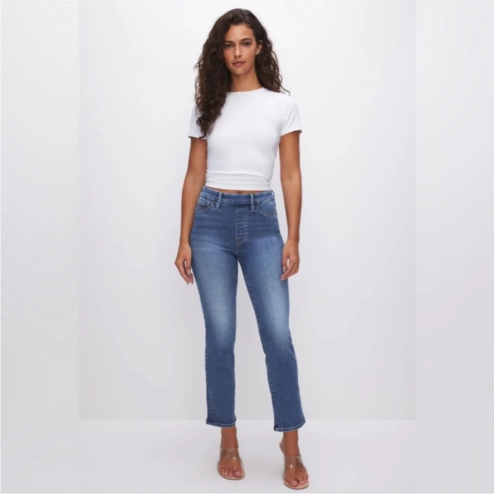 Good American Indigo 490 Pullon Straight Leg Stretch Jeans - Picture 3 of 14